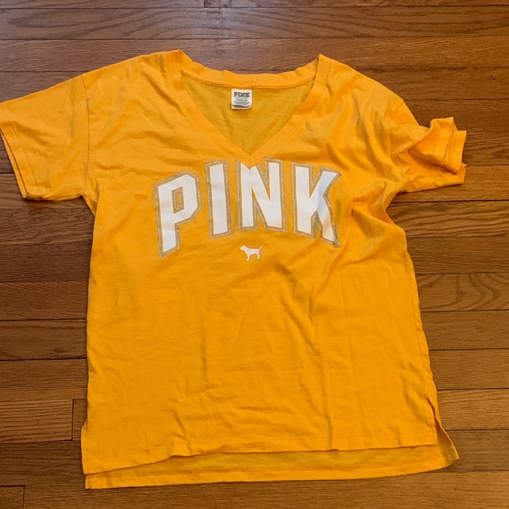 Graphic t shirt